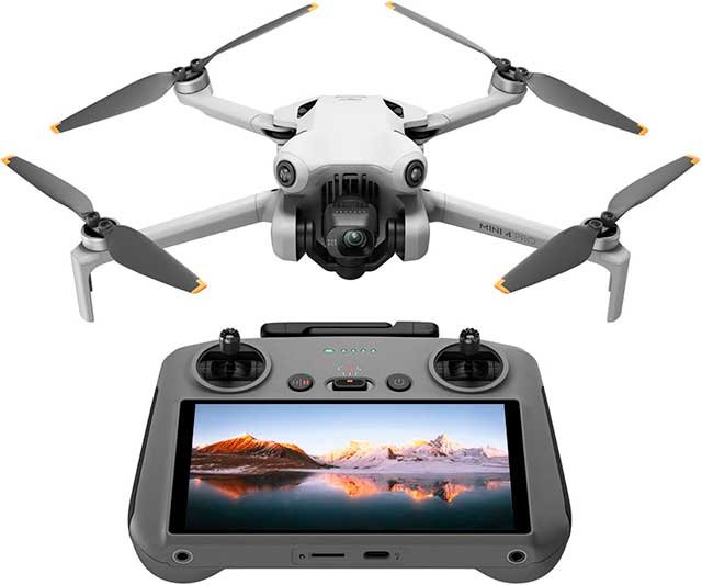 Dron DJI Mini 4 Pro con control remoto digital